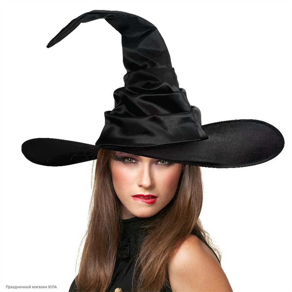 Черная шляпа ведьмы