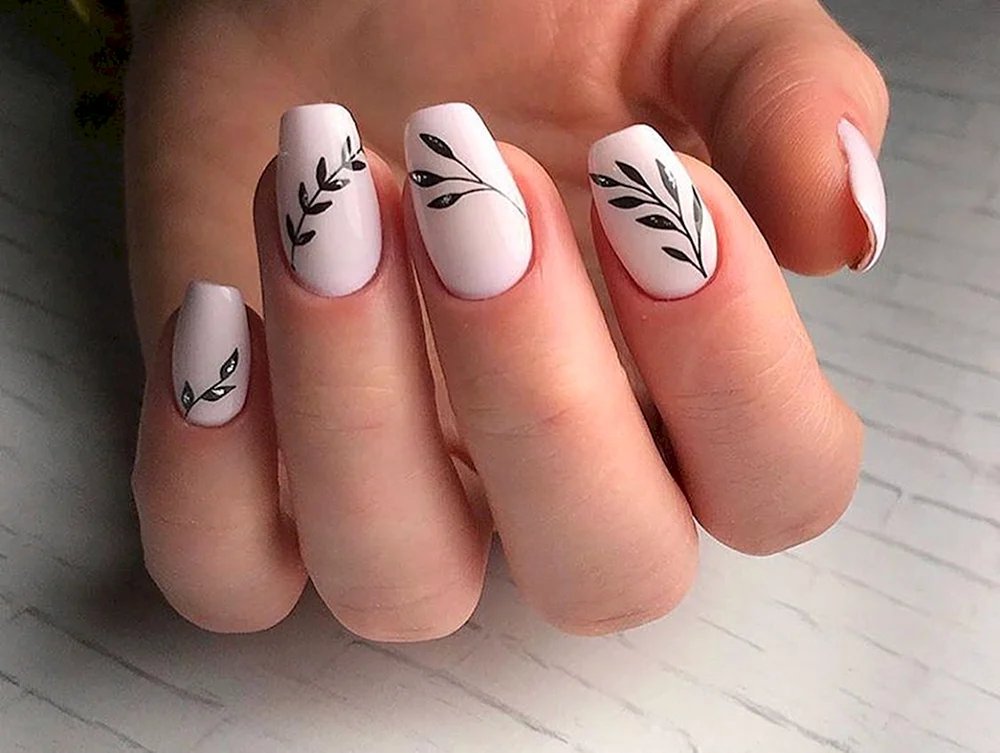 Красивые веточки на ногтях