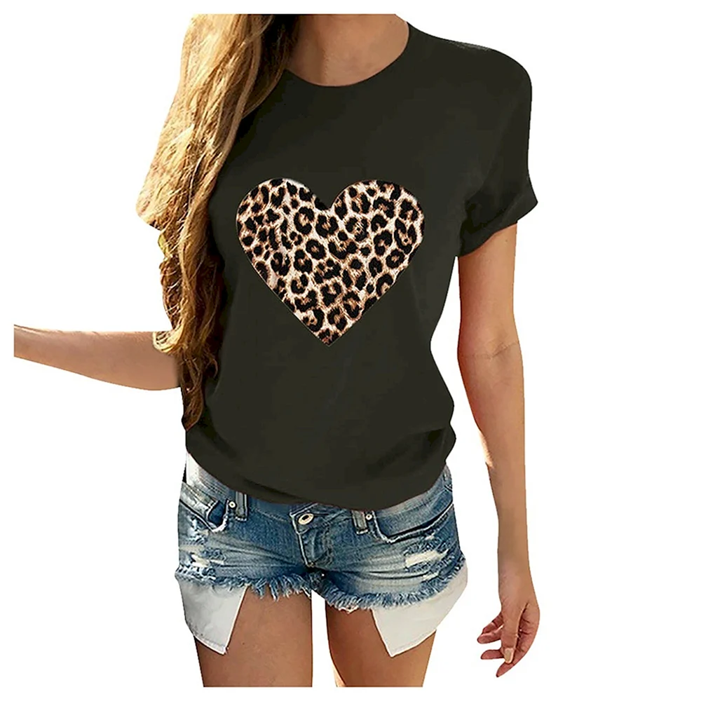 Леопардовая футболка женская
