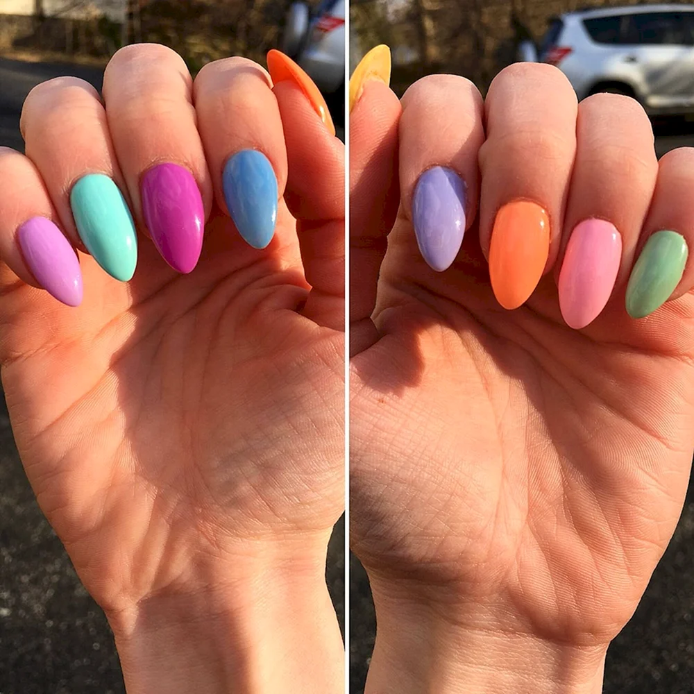 Маникюр разного цвета на каждом пальце