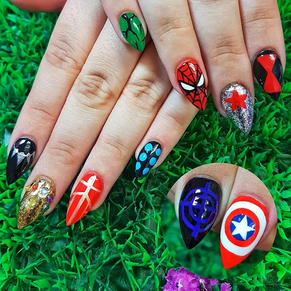 Ногти Marvel