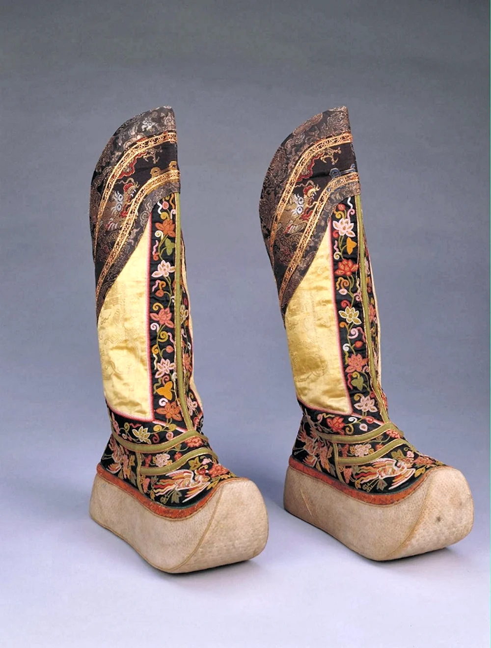 Обувь династии Цин