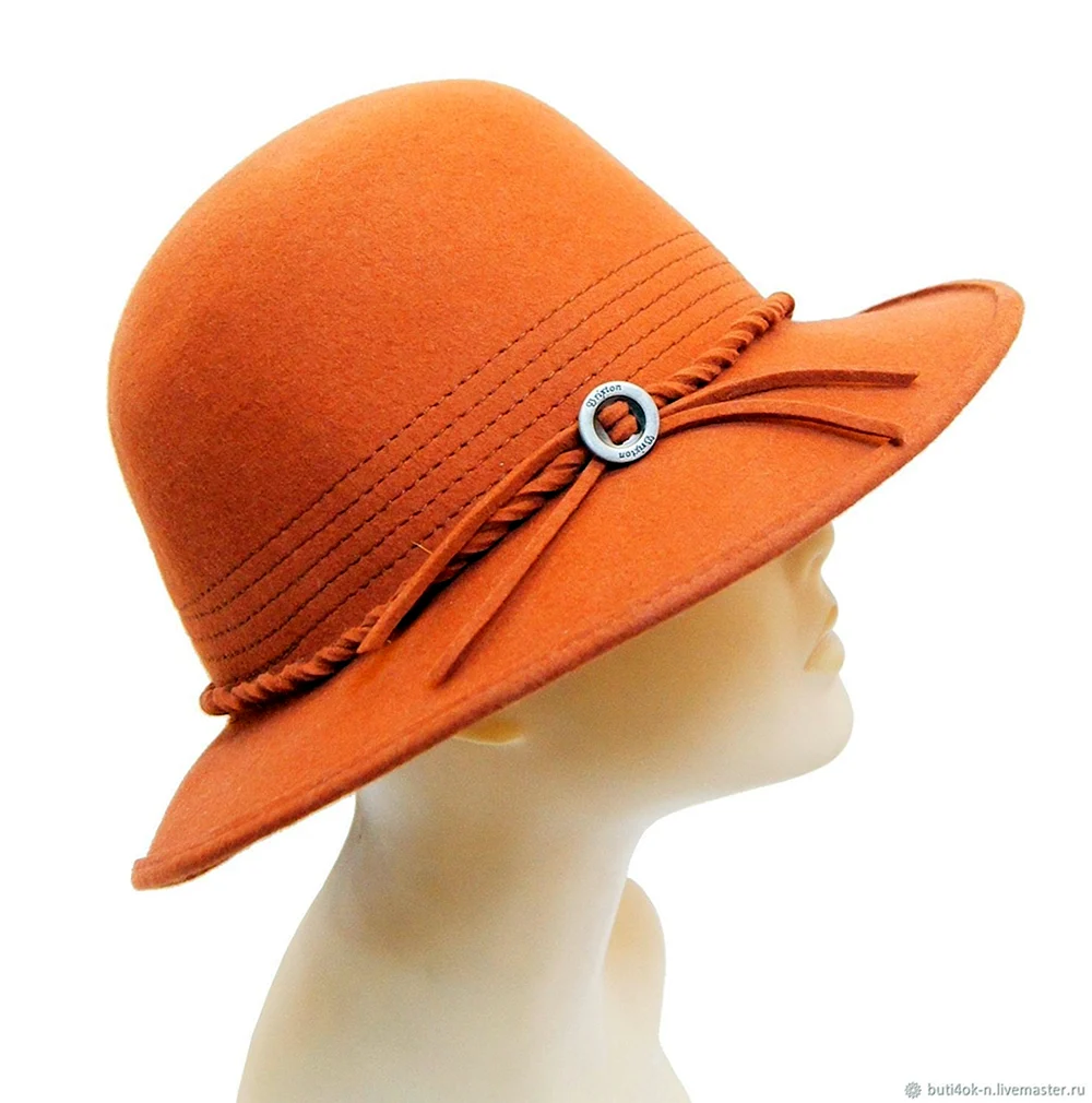 Шляпа оранжевая женская