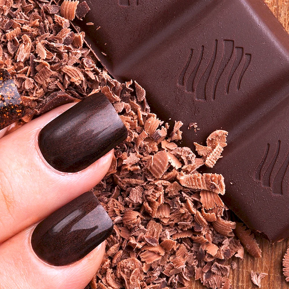 Шоколадные ногти