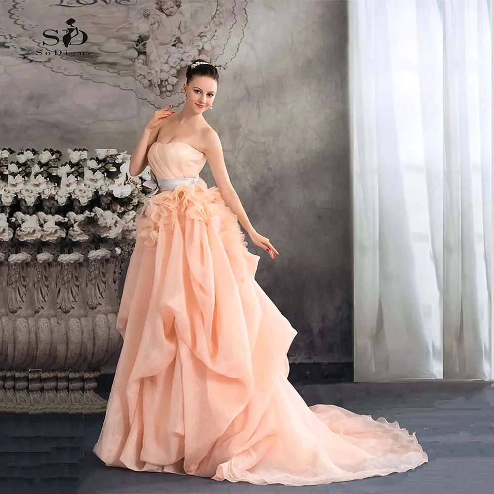 Свадебное платье персикового цвета